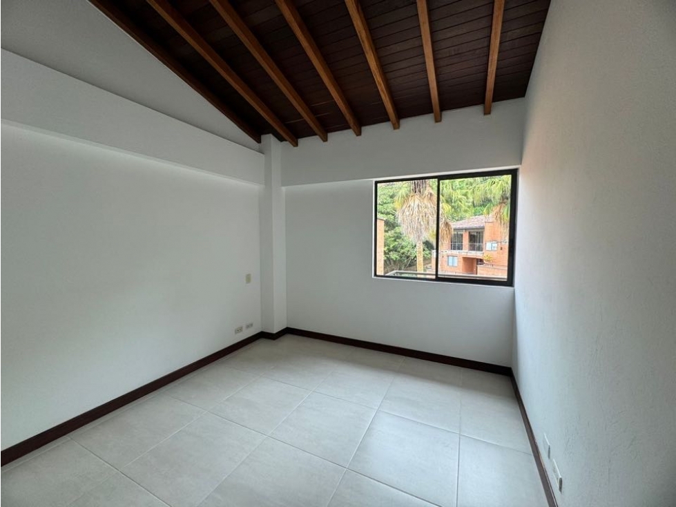 Casa en venta en Zona Centro, Envigado · foto 18 de 24