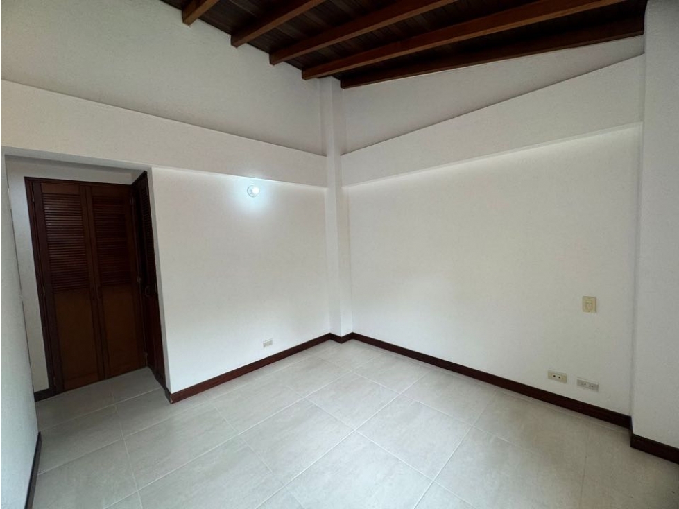Casa en venta en Zona Centro, Envigado · foto 20 de 24