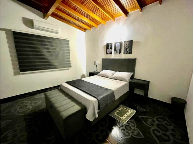 Casa de 5 alcobas en venta en Belén, Medellín, 220 m² · foto 7 de 12