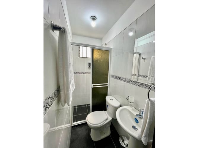 Casa de 5 alcobas en venta en Belén, Medellín, 220 m² · foto 9 de 12