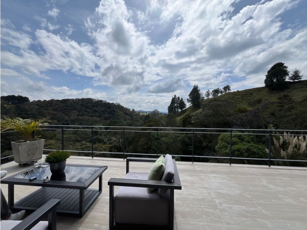 Casa en venta en Santa Catalina, Envigado · foto 4 de 24