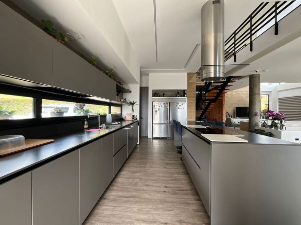 Casa en venta en Santa Catalina, Envigado · foto 9 de 24