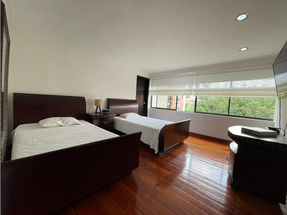 Apartamento en venta en El Poblado, Medellín · foto 13 de 23