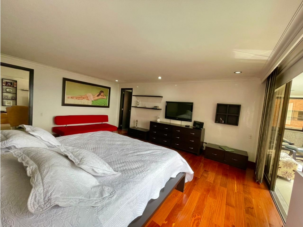Apartamento en venta en El Poblado, Medellín · foto 19 de 23