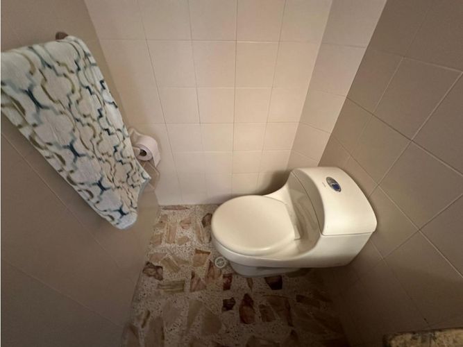 Casa de 4 alcobas en venta en Urbanizacion Villas Del Parque, Medellín, 210 m² · foto 17 de 24