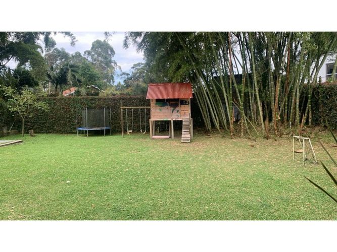 Casa de 4 alcobas en venta en Gualanday, Rionegro, 360 m² · foto 4 de 19