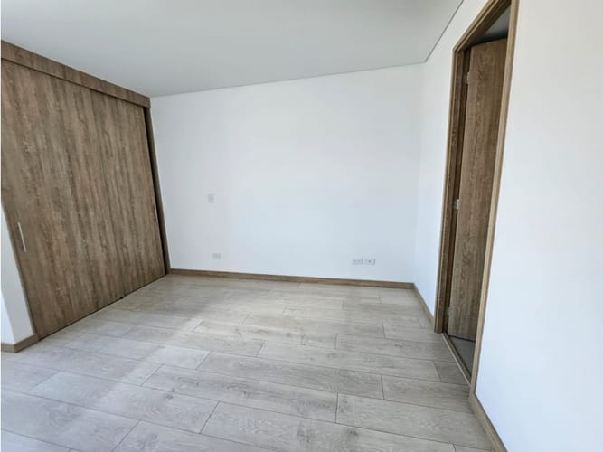 Apartamento en venta en Centro, Itagüí · foto 16 de 18