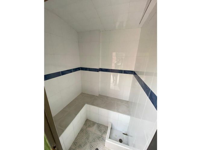 Casa de 4 alcobas en venta en Escobero, Envigado, 300 m² · foto 12 de 24