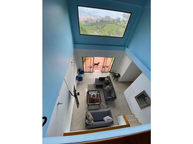 Casa de 4 alcobas en venta en Escobero, Envigado, 300 m² · foto 16 de 24