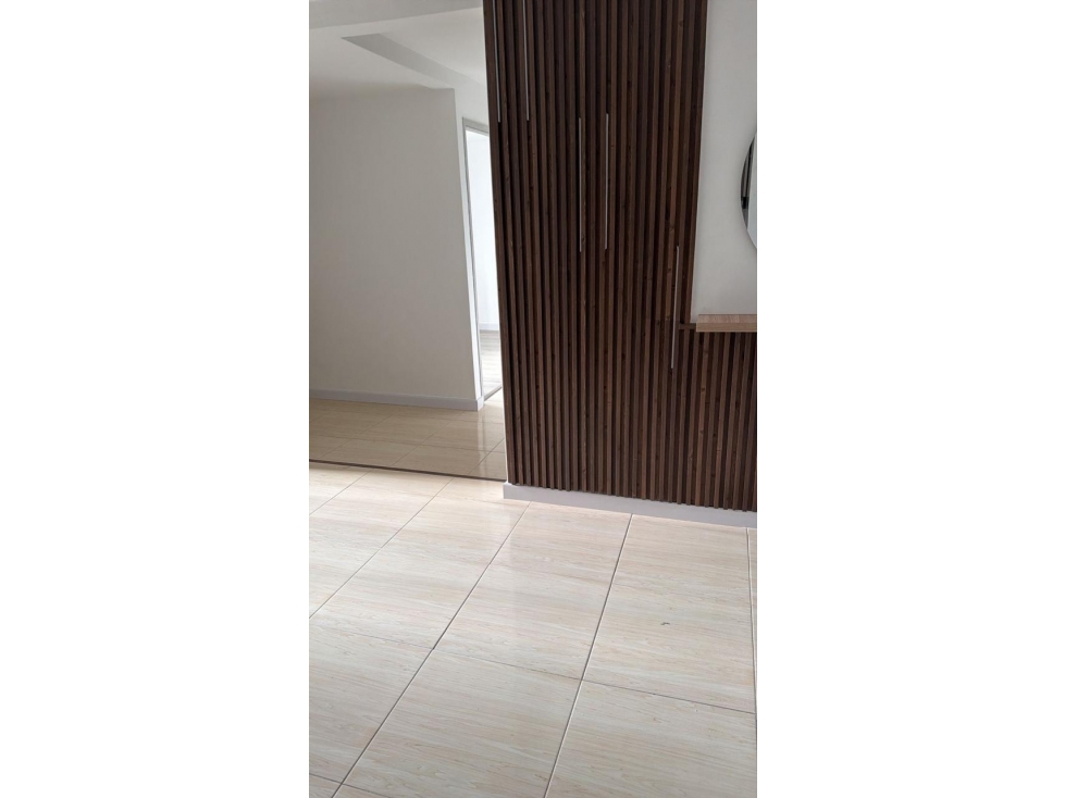 Apartamento en venta en Suramérica, La Estrella · foto 5 de 14