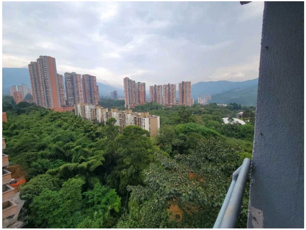 Apartamento en venta en Suramérica, La Estrella · foto 7 de 14
