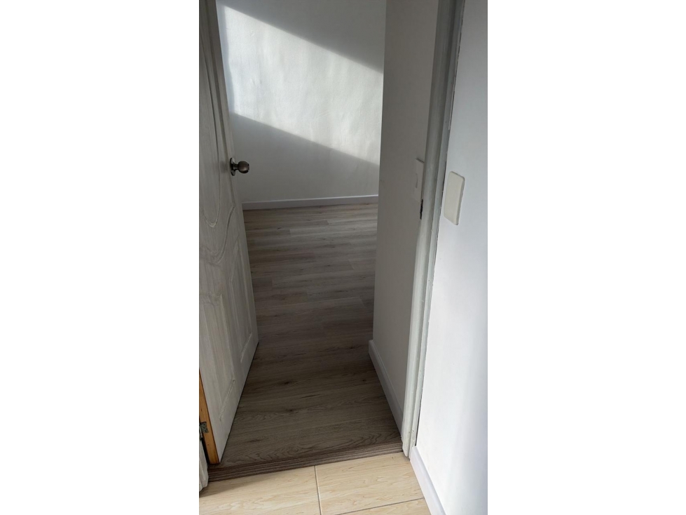 Apartamento en venta en Suramérica, La Estrella · foto 10 de 14