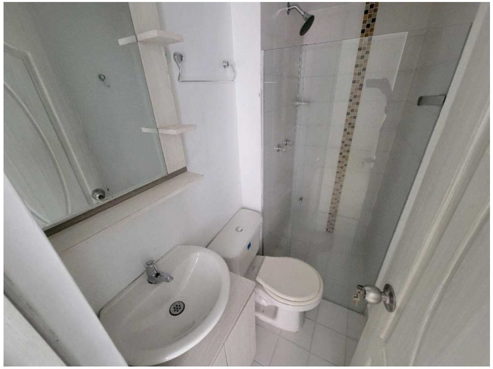 Apartamento en venta en Suramérica, La Estrella · foto 13 de 14