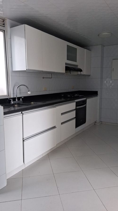 Apartamento en venta en Quirinal, Bogotá · foto 12 de 19