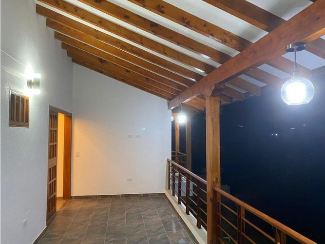 Casa de 4 alcobas en venta en La Industrial, Marinilla, 188 m² · foto 6 de 24
