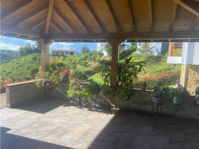 Casa de 4 alcobas en venta en La Industrial, Marinilla, 188 m² · foto 8 de 24