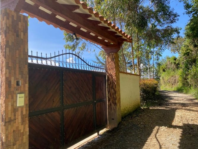 Casa de 4 alcobas en venta en La Industrial, Marinilla, 188 m² · foto 10 de 24