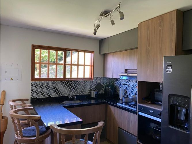 Casa de 4 alcobas en venta en La Industrial, Marinilla, 188 m² · foto 13 de 24