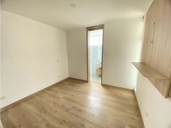 Casa de 3 alcobas en venta en Llano Grande, Rionegro, 167 m² · foto 3 de 6