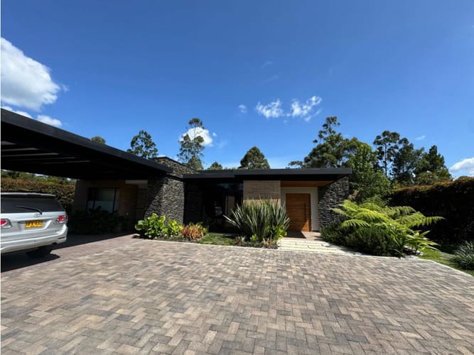 Casa de 2 alcobas en venta en Llano Grande, Rionegro, 344 m² · foto 5 de 24