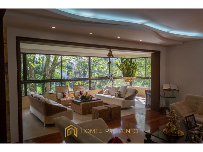 Apartamento de 5 alcobas en venta en Los Naranjos, Medellín, 450 m² · foto 8 de 24