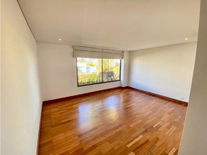Casa de 4 alcobas en venta en Llano Grande, Rionegro, 360 m² · foto 9 de 24