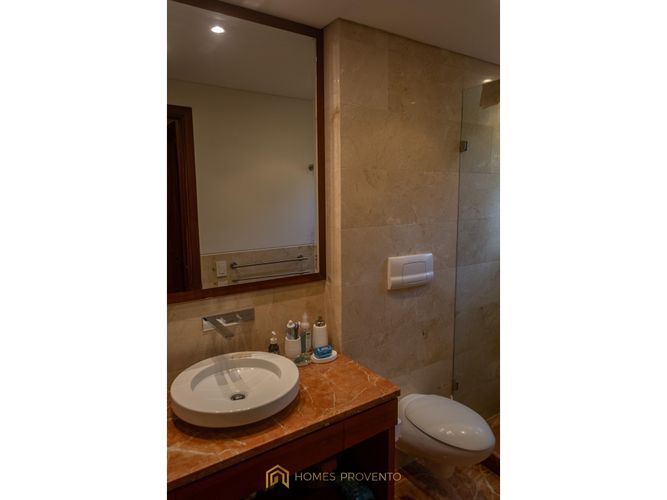 Apartamento de 5 alcobas en venta en Los Naranjos, Medellín, 450 m² · foto 22 de 24