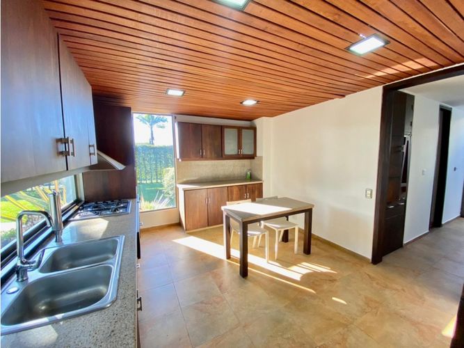 Casa de 4 alcobas en venta en Llano Grande, Rionegro, 360 m² · foto 18 de 24