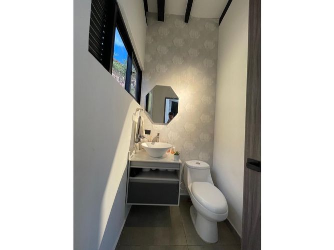 Casa de 5 alcobas en venta en Sabaneta Real, Sabaneta, 315 m² · foto 7 de 24