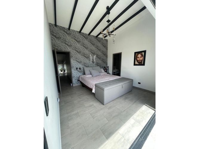 Casa de 5 alcobas en venta en Sabaneta Real, Sabaneta, 315 m² · foto 12 de 24