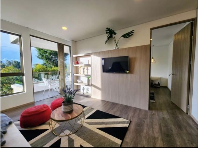 Apartamento de 1 alcoba en venta en Llano Grande, Rionegro, 57 m² · foto 2 de 12