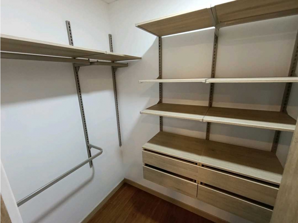 Apartamento en venta en El Campestre, Medellín · foto 13 de 14