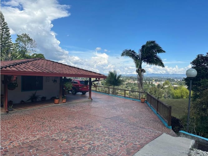 Casa de 3 alcobas en venta en Sajonia, Rionegro, 240 m² · foto 6 de 19