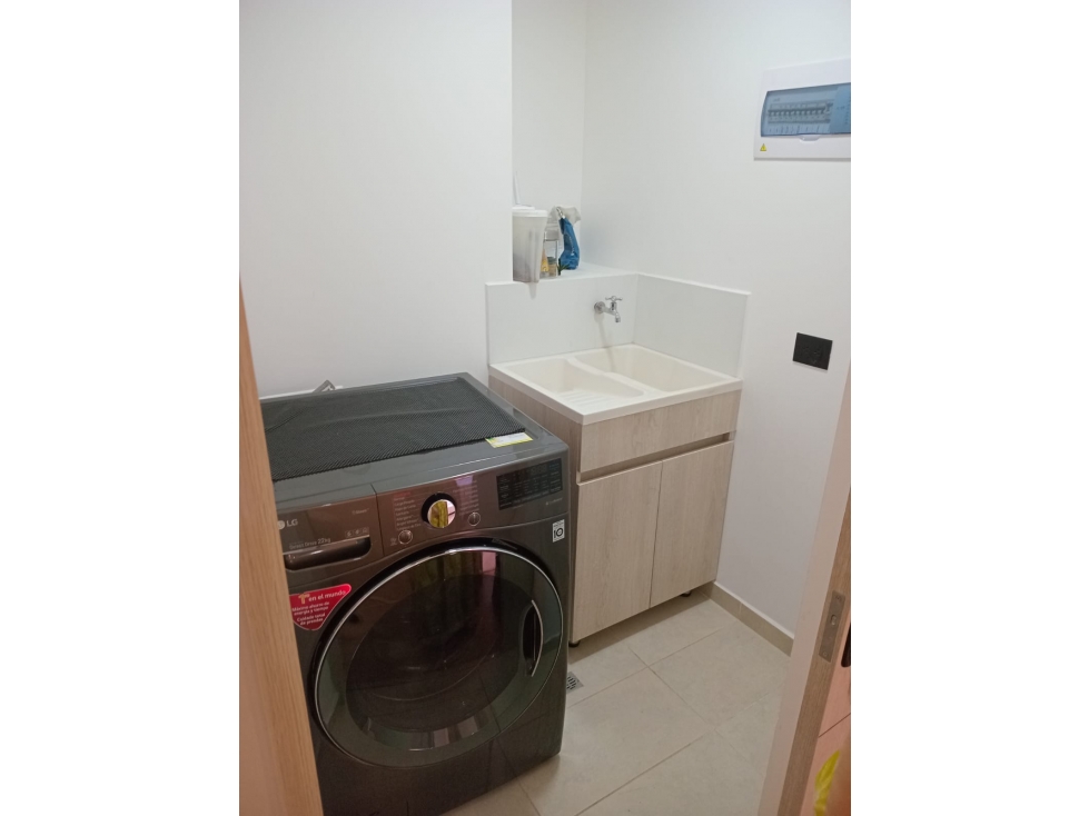 Apartamento en venta en Cumbres, Envigado · foto 10 de 11