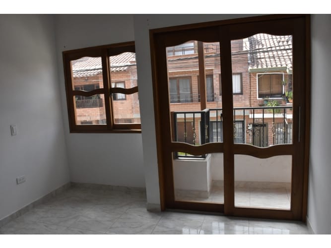 Casa de 5 alcobas en venta en El Porvenir, Rionegro, 172 m² · foto 10 de 16