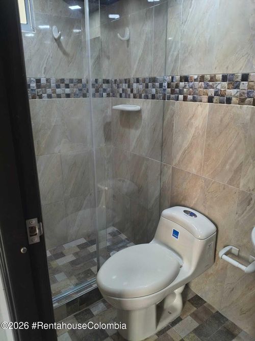 Apartamento de 3 alcobas en venta en Zona Centro, Madrid, 64 m² · foto 5 de 11