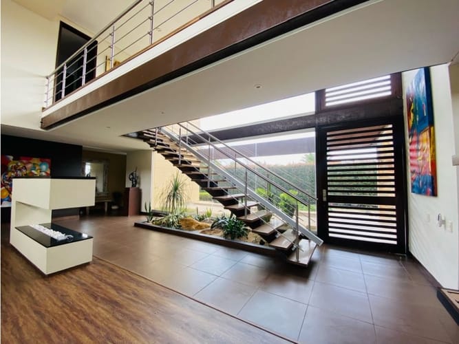 Casa de 4 alcobas en venta en Llano Grande, Girón, 573 m² · foto 9 de 24