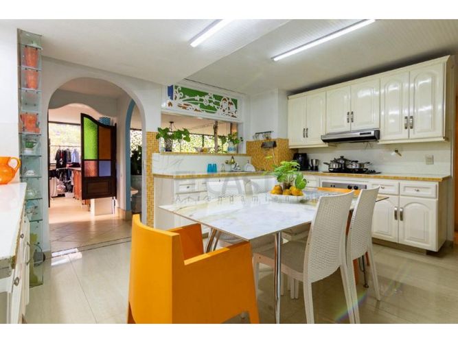 Apartamento de 4 alcobas en venta en Los Balsos, Medellín, 420 m² · foto 4 de 18