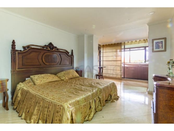 Apartamento de 4 alcobas en venta en Los Balsos, Medellín, 420 m² · foto 7 de 18