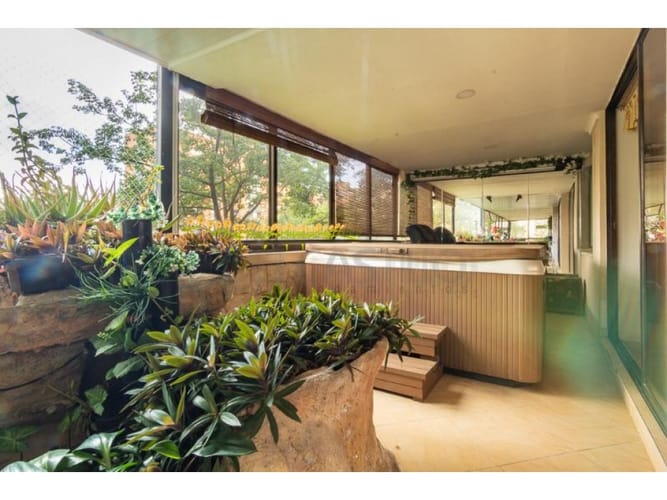 Apartamento de 4 alcobas en venta en Los Balsos, Medellín, 420 m² · foto 11 de 18