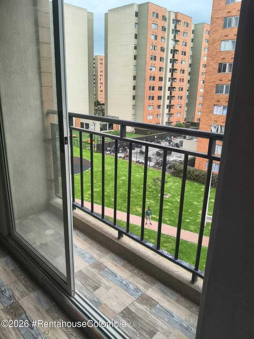 Apartamento de 3 alcobas en venta en Zona Centro, Madrid, 64 m² · foto 6 de 11