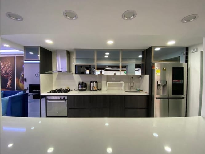 Apartamento de 3 alcobas en venta en Bolivariana, Medellín, 202 m² · foto 4 de 20