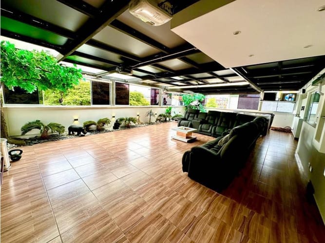 Apartamento de 3 alcobas en venta en Bolivariana, Medellín, 202 m² · foto 8 de 20