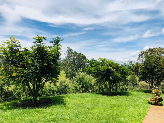 Casa de 4 alcobas en venta en El Porvenir, Rionegro, 400 m² · foto 22 de 24
