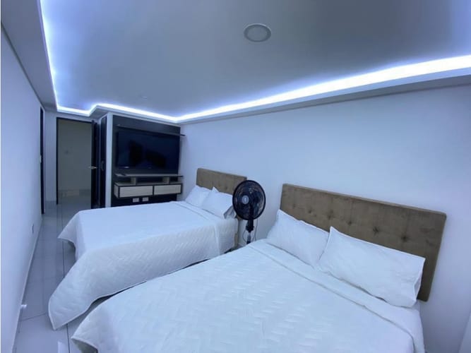 Apartamento de 3 alcobas en venta en Bolivariana, Medellín, 202 m² · foto 13 de 20