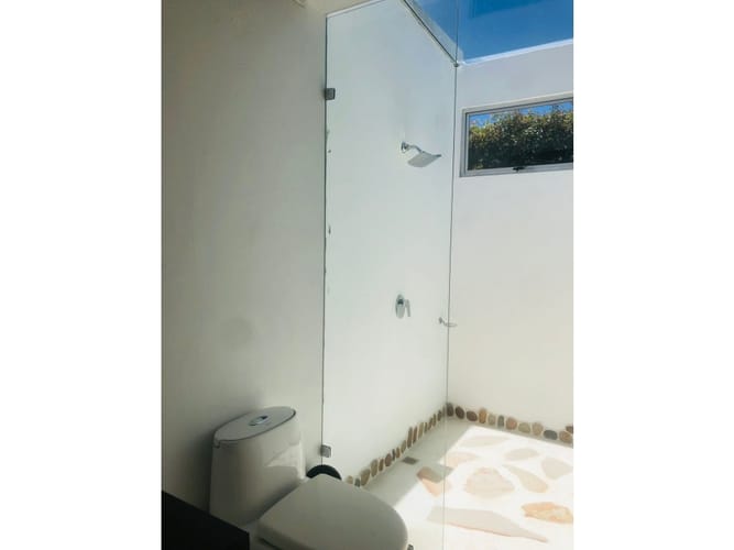 Casa de 4 alcobas en venta en El Porvenir, Rionegro, 413 m² · foto 23 de 24