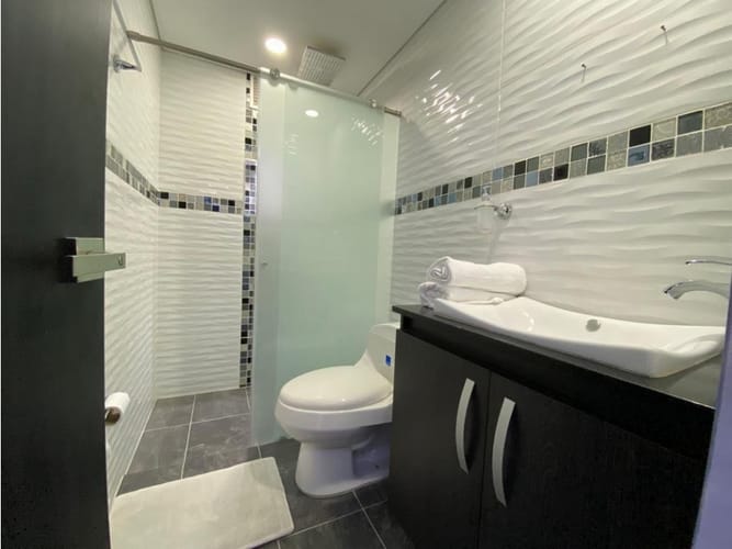 Apartamento de 3 alcobas en venta en Bolivariana, Medellín, 202 m² · foto 16 de 20