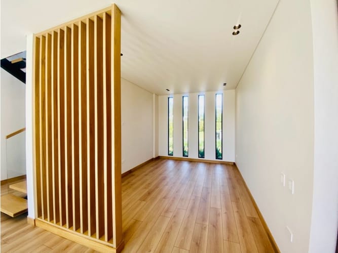 Casa de 4 alcobas en venta en Llano Grande, Rionegro, 390 m² · foto 9 de 24