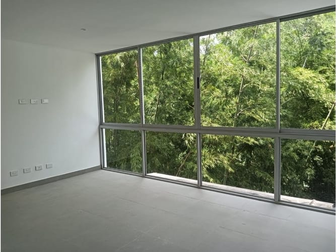 Casa de 3 alcobas en venta en El Esmeraldal, Envigado, 323 m² · foto 4 de 24
