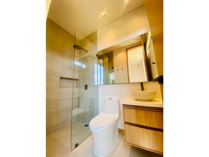 Casa de 4 alcobas en venta en Llano Grande, Rionegro, 390 m² · foto 19 de 24